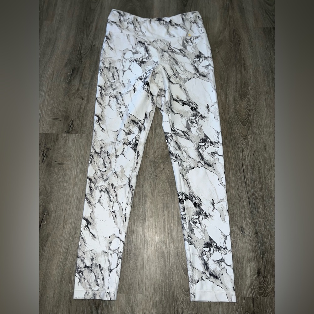 Infinite - White Printed Leggings